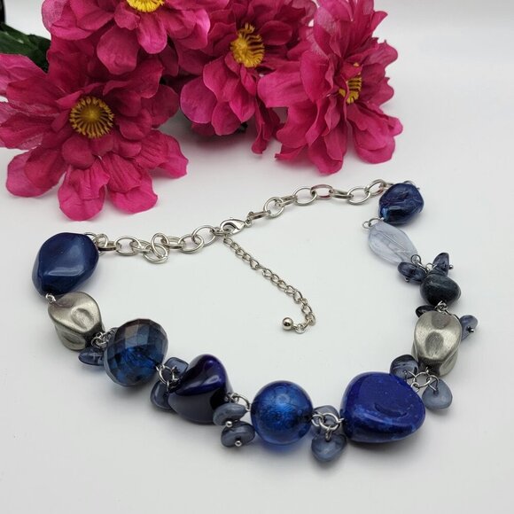 Chunky Blue Plastic Beaded Necklace 24" Adj. Silver Tone Simulated Gemstones - Picture 1 of 7